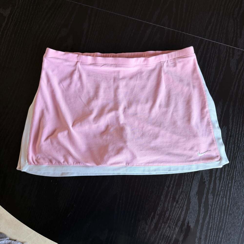 Vintage Nike Pink & White Colorblocked Skort XS